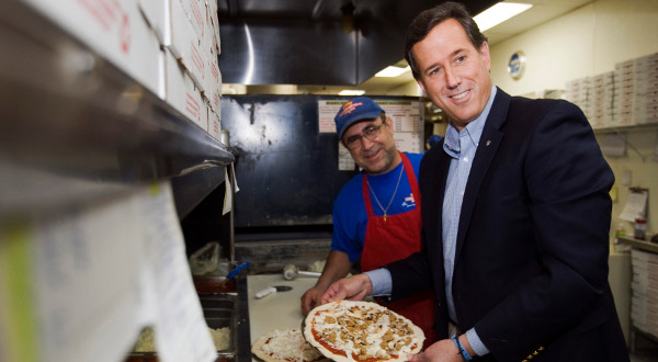 Reuters-Santorum-presidential-campaign-trail-Las-vegas-photog-Steve-Marcus