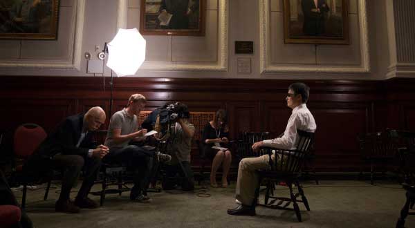 Reuters-Chen-Guangcheng-US-asylum-New-York-interview-photog-Shannon-Stapleton