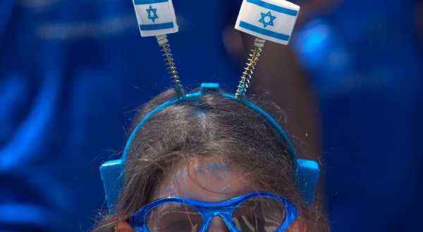 Reuters-Celebrate-Israel-Parade-New-York-photog-Andrew-Kelly