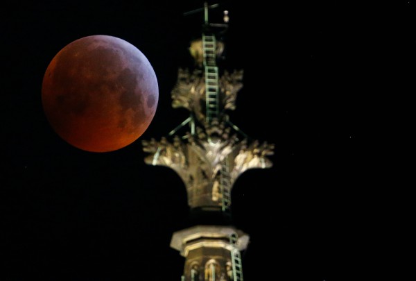 Reuters Blood Moon Germany 2