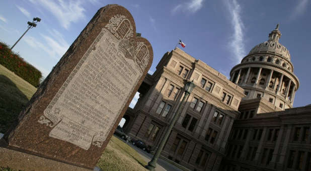 Will Texas Legislation Return Ten Commandments To Classrooms ...